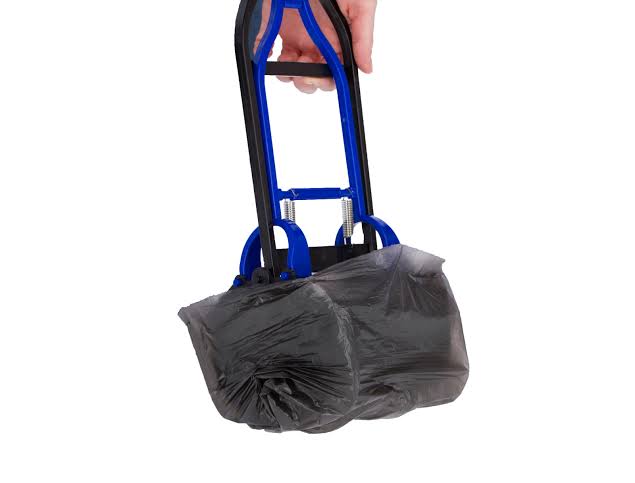 Poop Scoop Maxi Clean Up - Image 4